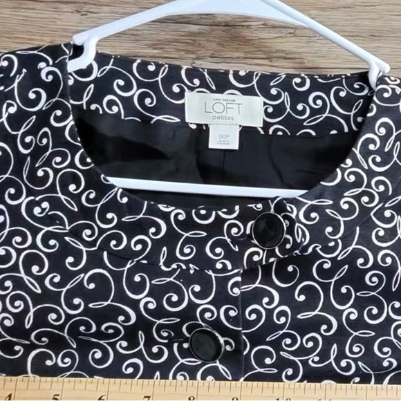LOFT Black and White Swirl Blazer - Picture 10 of 11